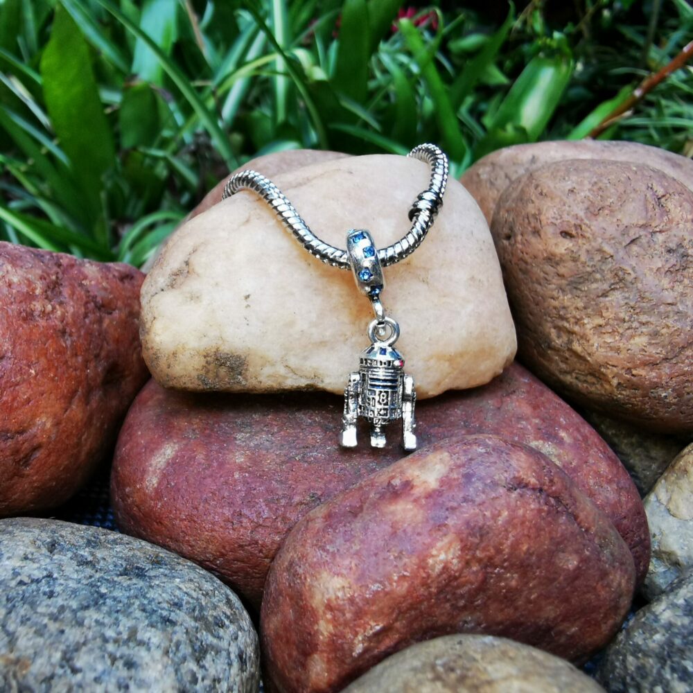 Charm R2D2